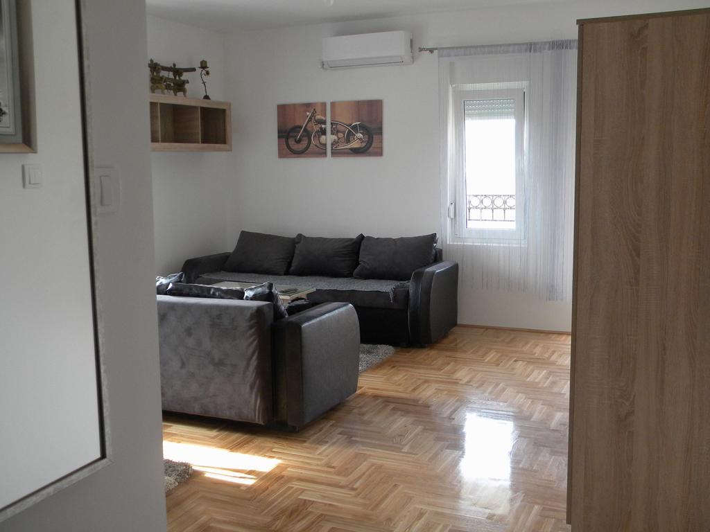 Apartment Srebrni Oblak Arandjelovac Exterior photo